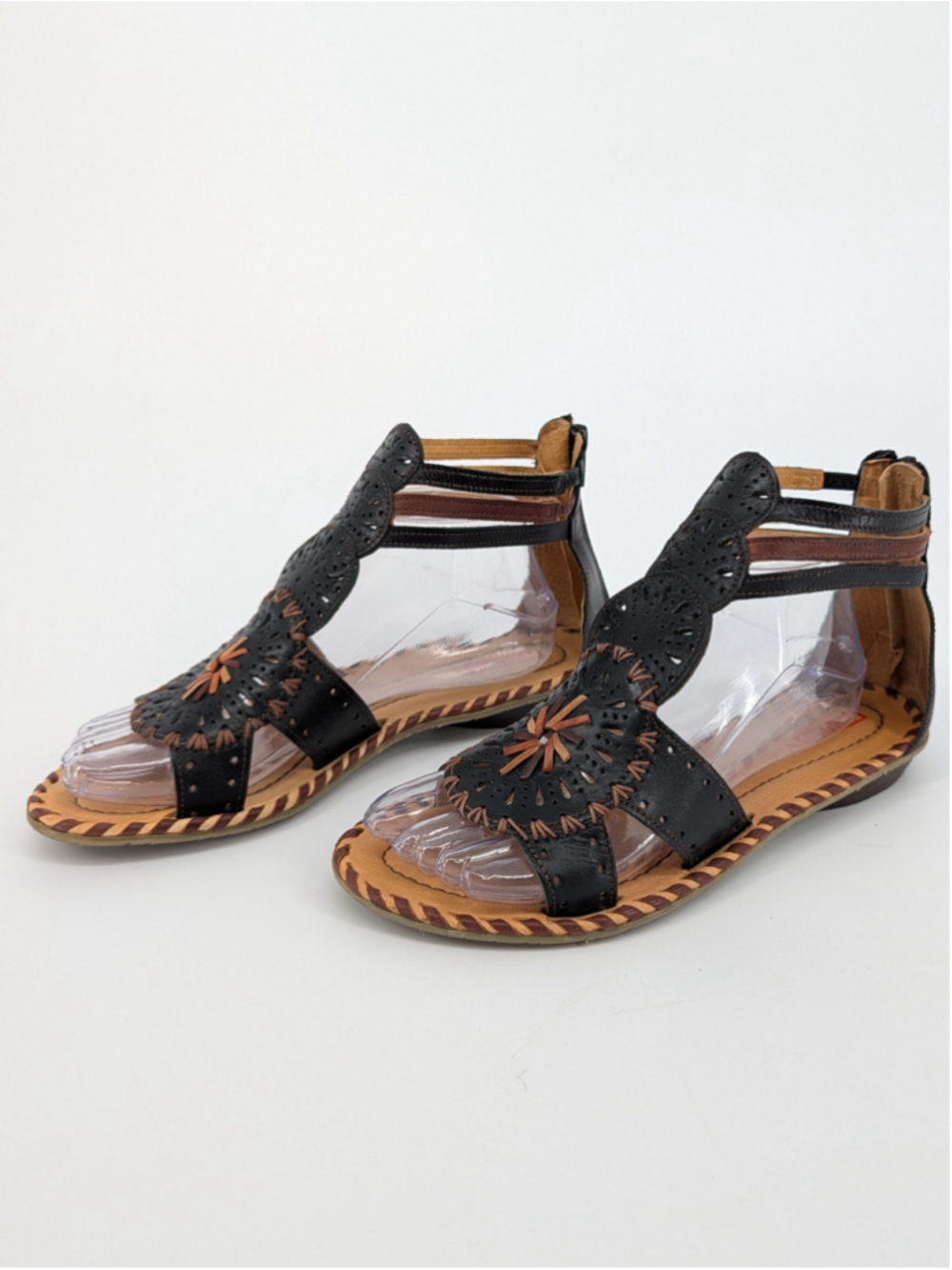 Pikolinos Leather Gladiator Sandals 39 8.5 Black Floral Cutout Boho Spain